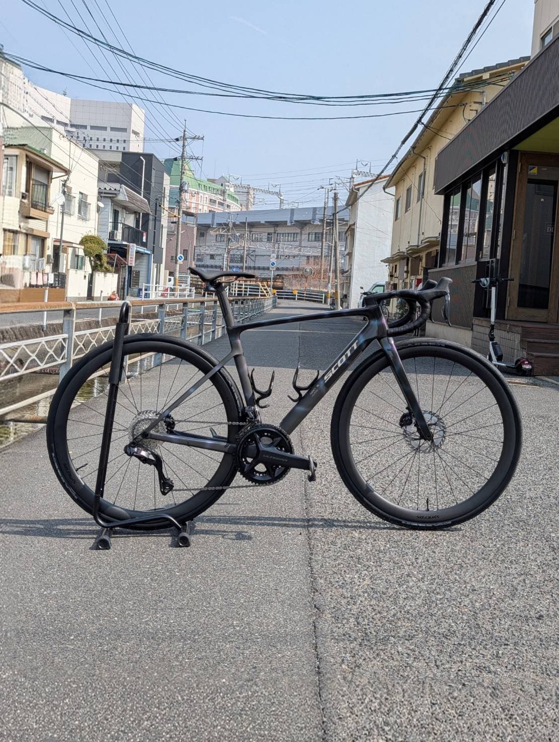 SCOTT ADDICT RC 10