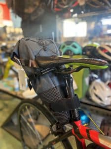 バイク取付時のサドルバッグ