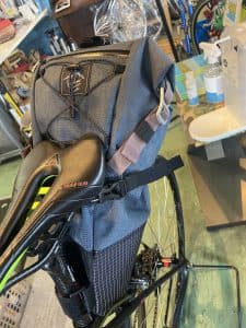 バイク取付時のサドルバッグ