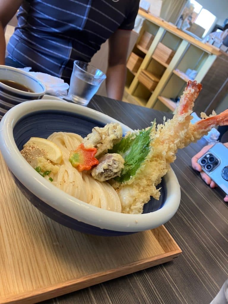 本格讃岐うどん 瀬戸の香で食べたうどん